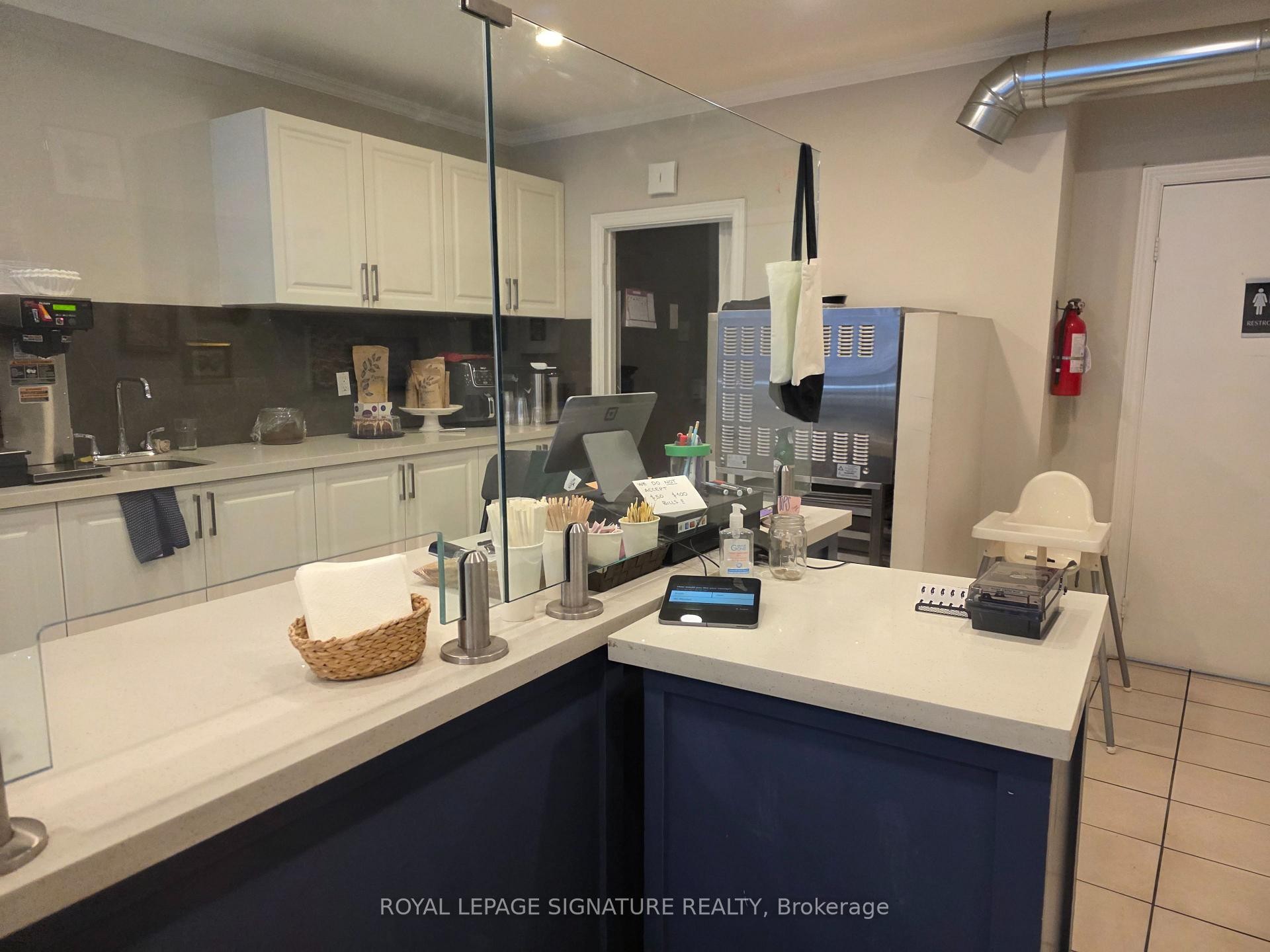 









878


Kingston

Road,
Toronto,




ON
M4E 1S3

