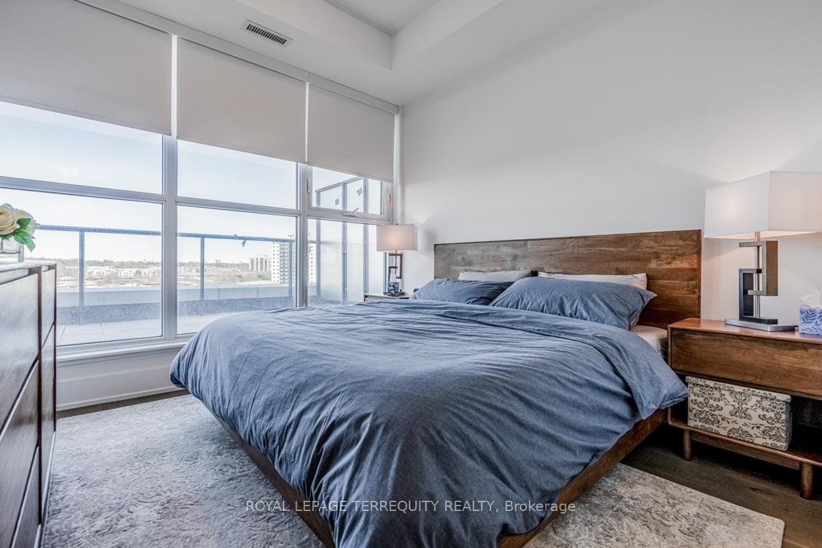 









1063


Douglas McCurdy

Common, 702,
Mississauga,




ON
L5G 0C5

