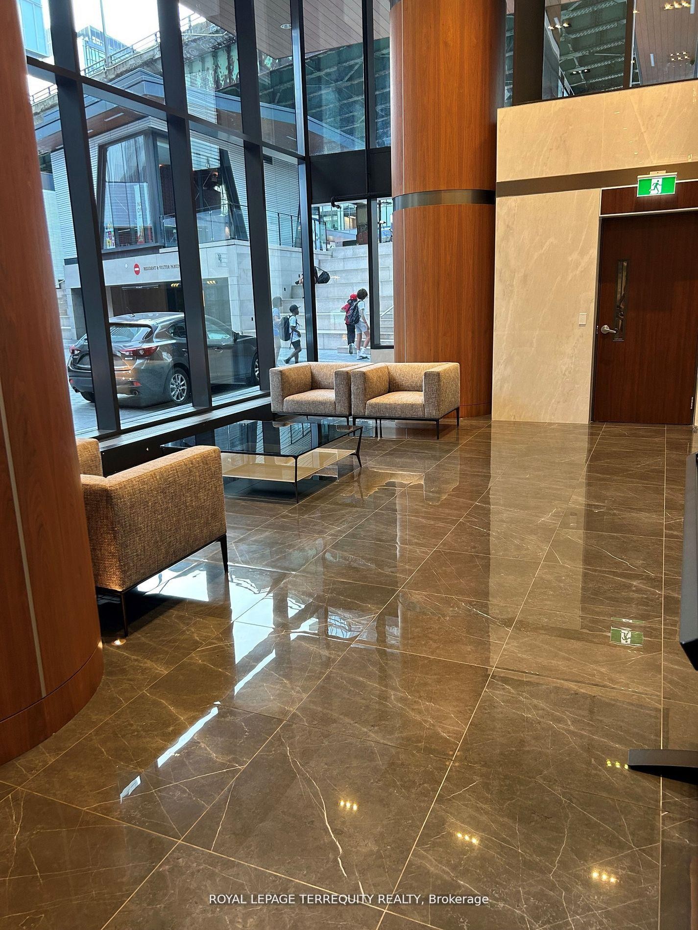 









17


Bathurst

Street, 807,
Toronto,




ON
M5V 0N1

