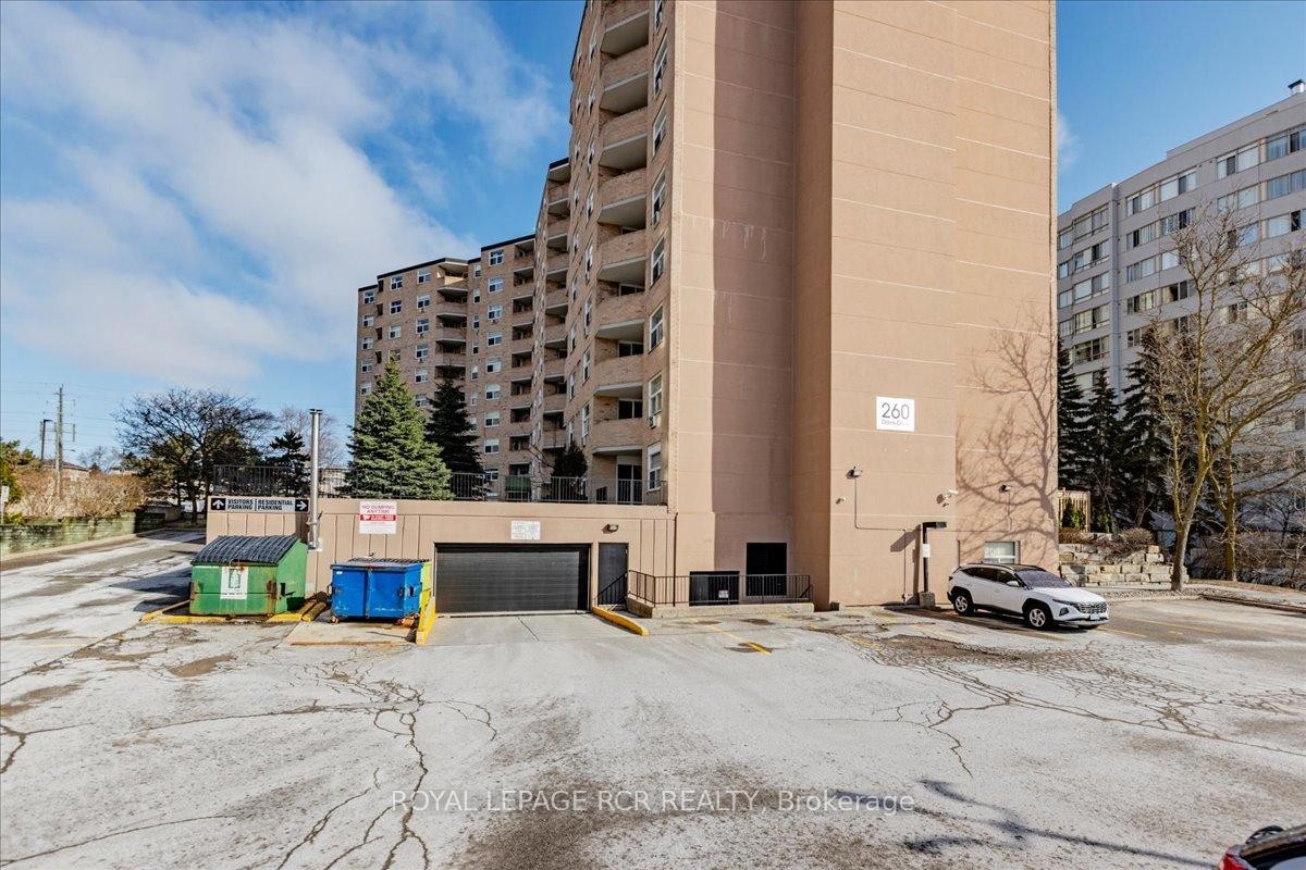 









260


Davis

Drive, 613,
Newmarket,




ON
L3Y 7C3


