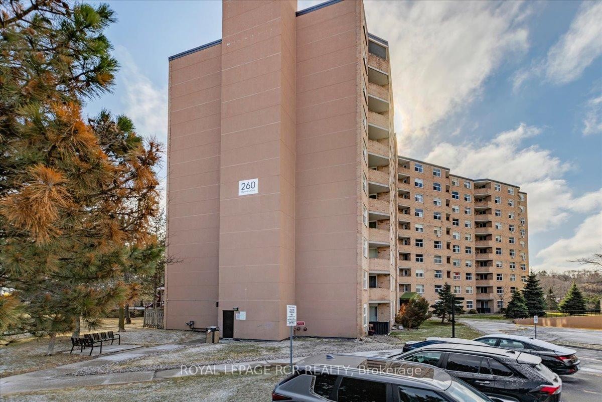 









260


Davis

Drive, 613,
Newmarket,




ON
L3Y 7C3

