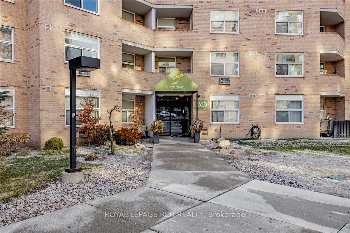









260


Davis

Drive, 613,
Newmarket,




ON
L3Y 7C3

