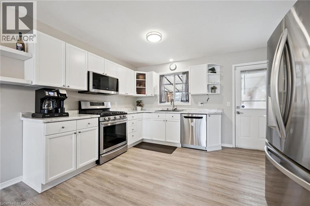 












119 MEADOWRIDGE Drive

,
St. Marys,




Ontario
N4X1A6

