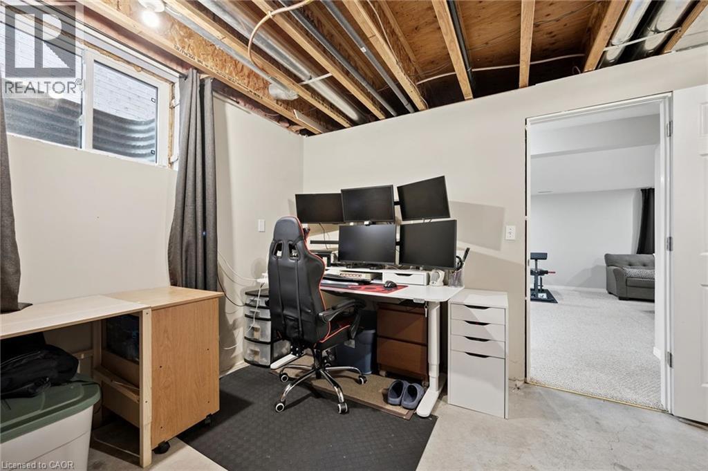 












119 MEADOWRIDGE Drive

,
St. Marys,




Ontario
N4X1A6

