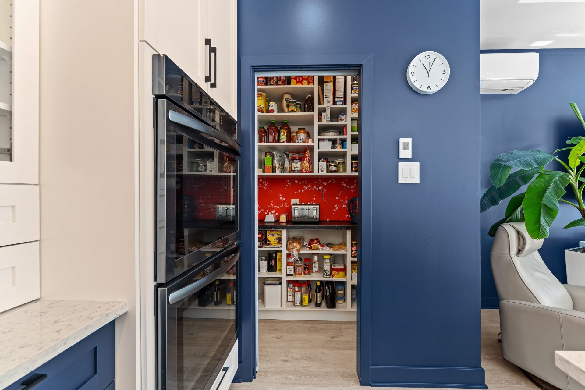 









6101


Place des Ruisseaux

,
Saint-Félix-de-Valois,




QC
J0K2M0

