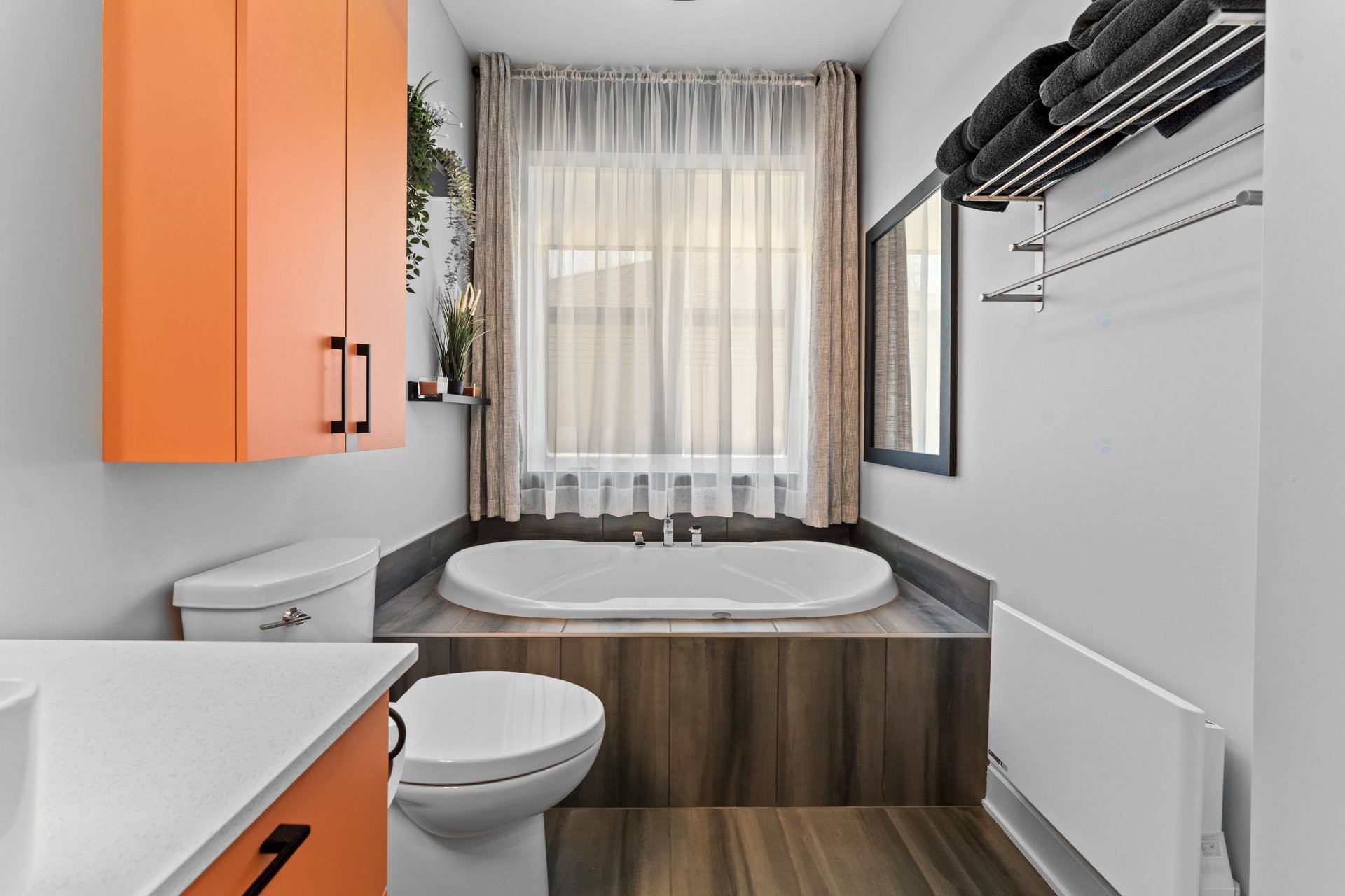 









6101


Place des Ruisseaux

,
Saint-Félix-de-Valois,




QC
J0K2M0

