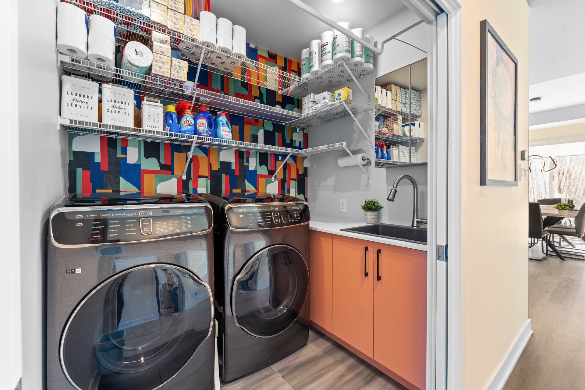 









6101


Place des Ruisseaux

,
Saint-Félix-de-Valois,




QC
J0K2M0

