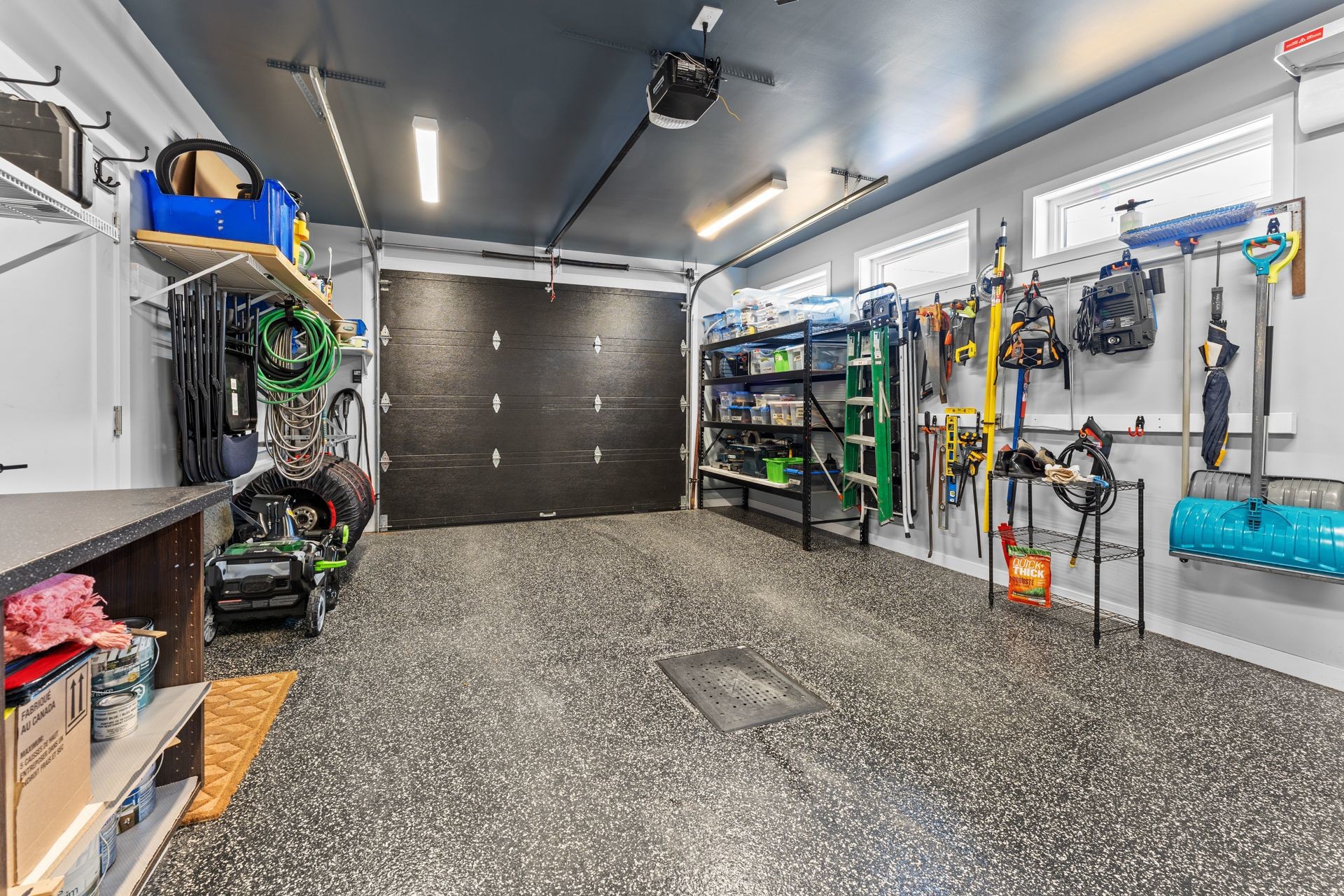 









6101


Place des Ruisseaux

,
Saint-Félix-de-Valois,




QC
J0K2M0


