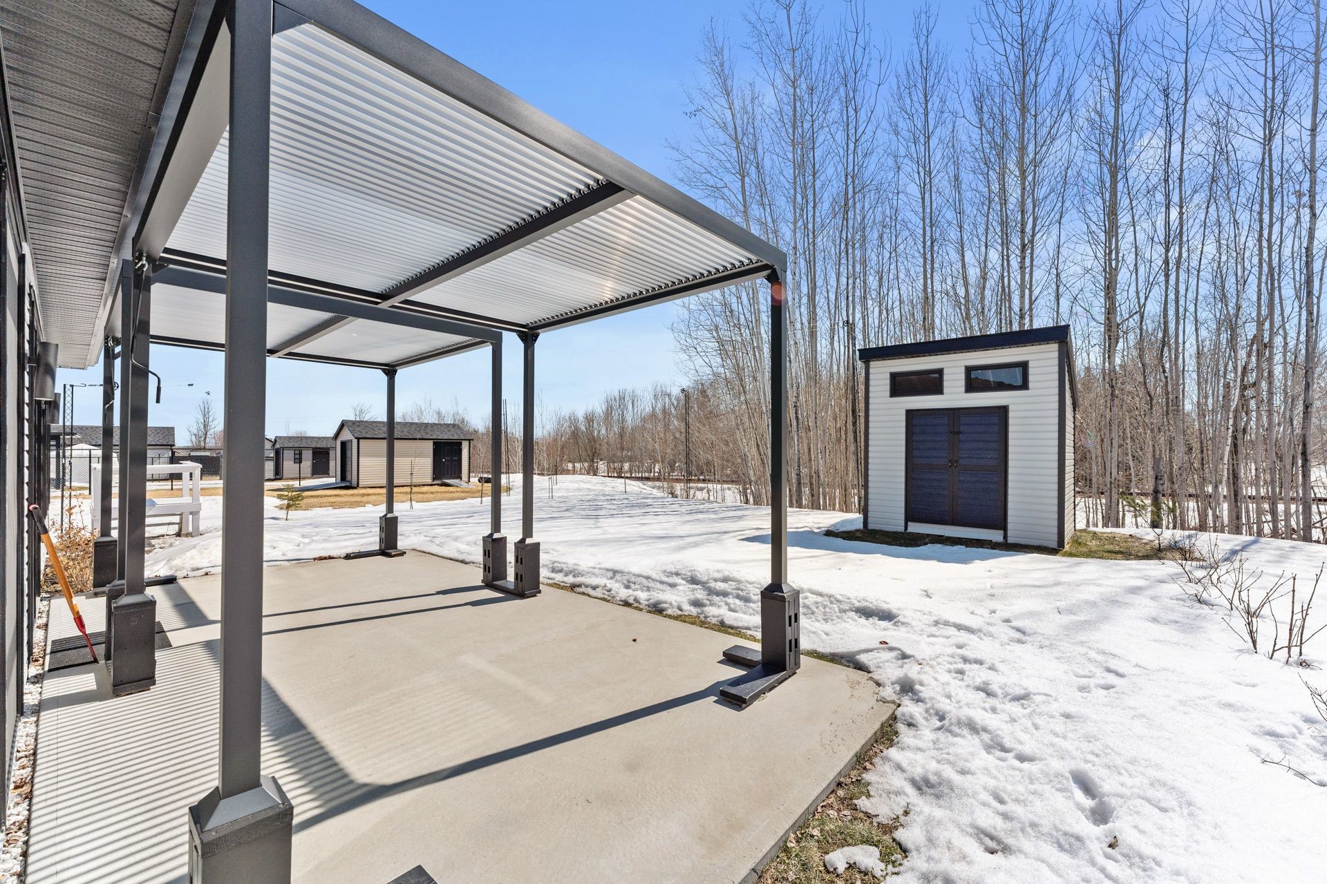 









6101


Place des Ruisseaux

,
Saint-Félix-de-Valois,




QC
J0K2M0

