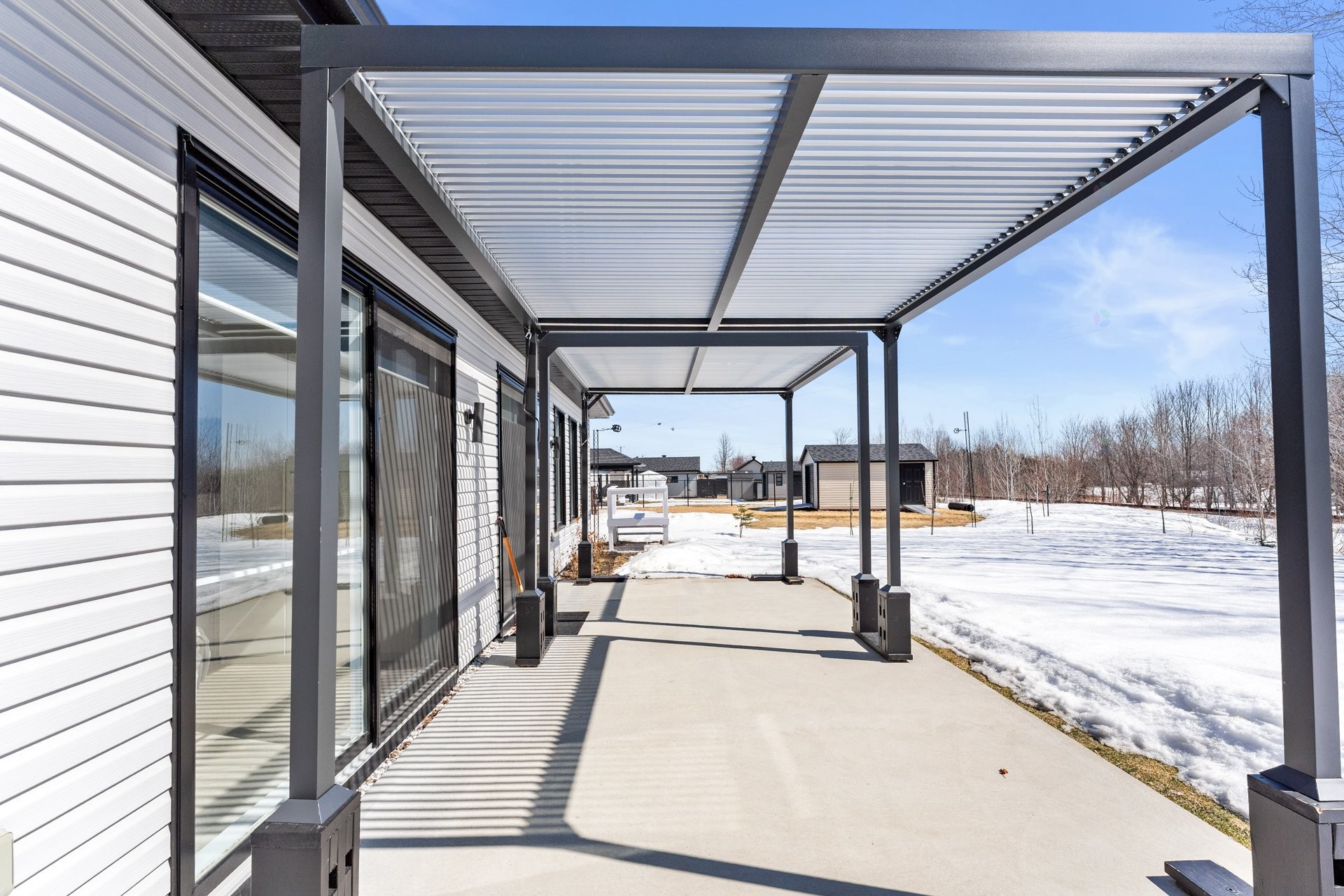 









6101


Place des Ruisseaux

,
Saint-Félix-de-Valois,




QC
J0K2M0

