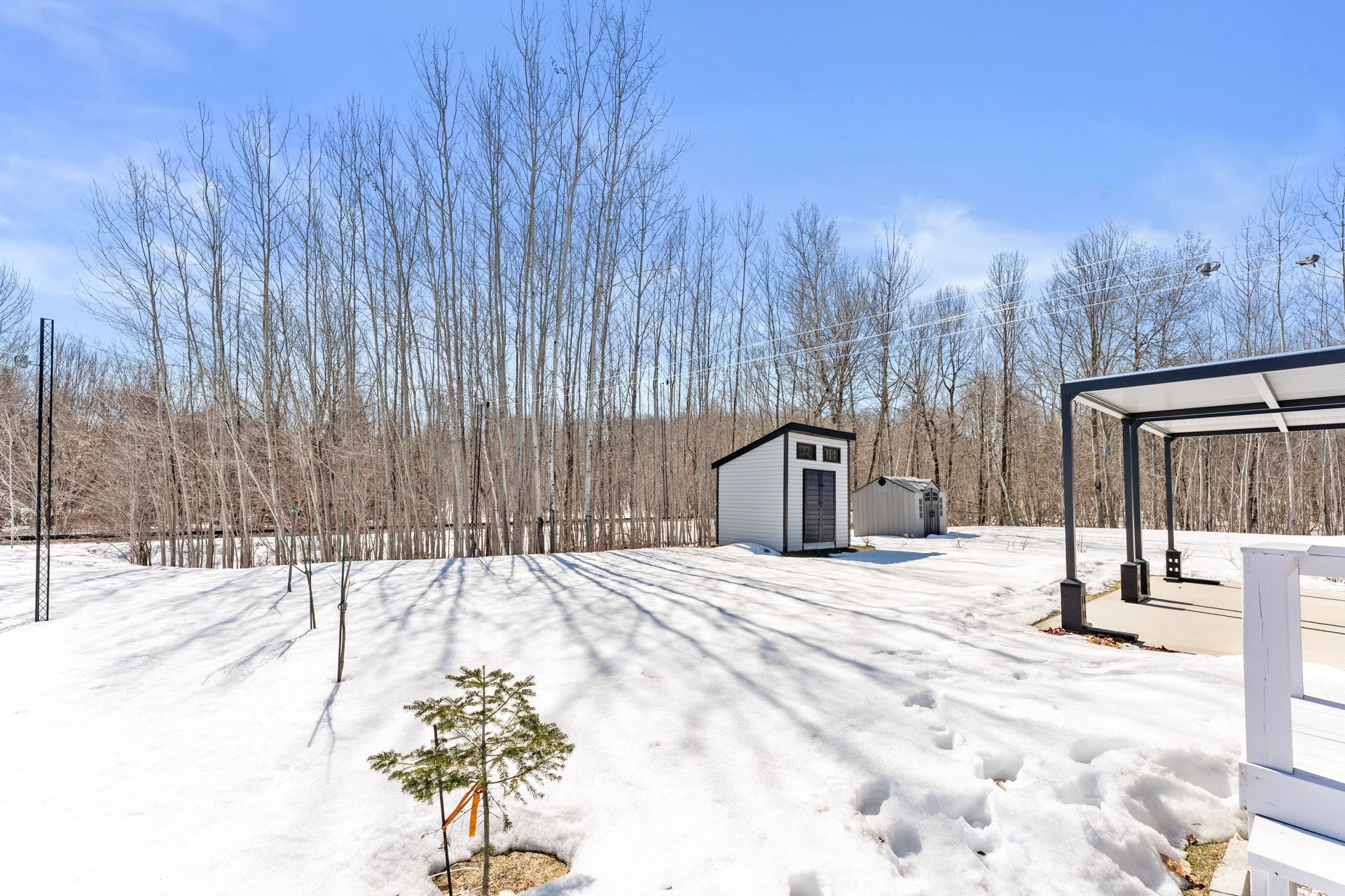 









6101


Place des Ruisseaux

,
Saint-Félix-de-Valois,




QC
J0K2M0

