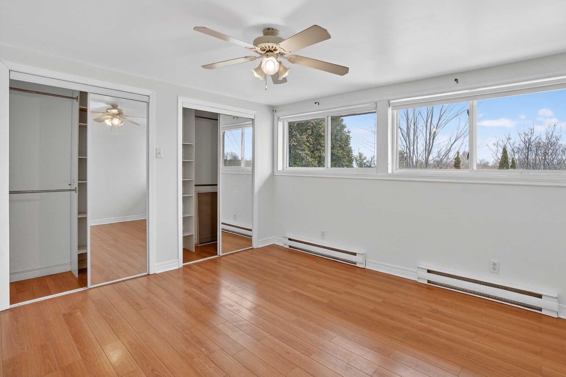 









580


6e Avenue

,
Saint-Jérôme,




QC
J7Z5H9


