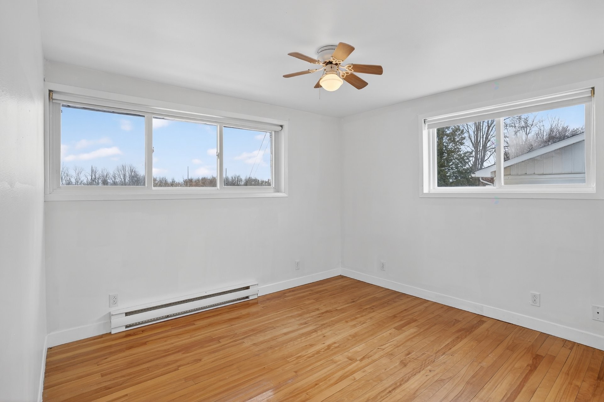 









580


6e Avenue

,
Saint-Jérôme,




QC
J7Z5H9


