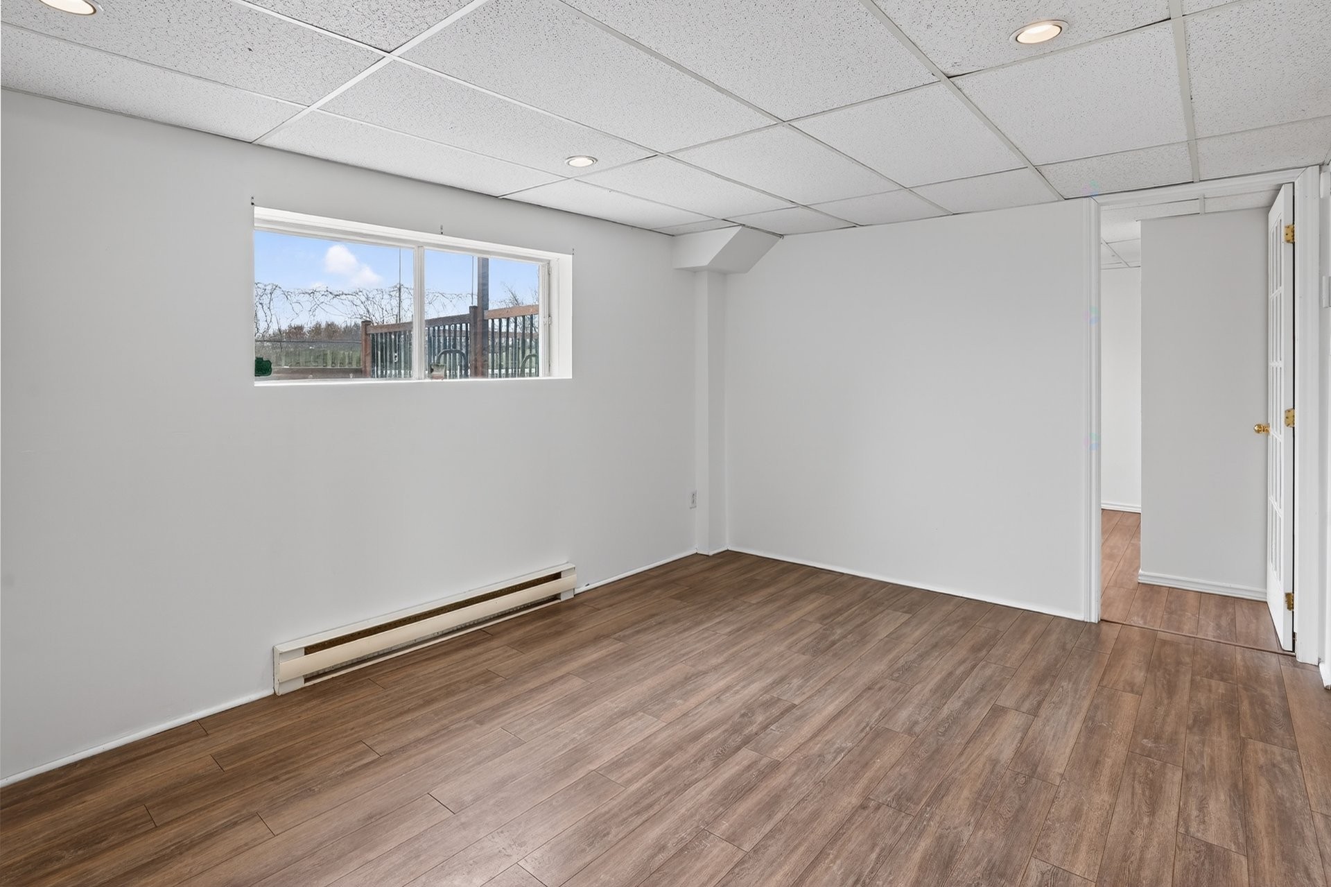 









580


6e Avenue

,
Saint-Jérôme,




QC
J7Z5H9

