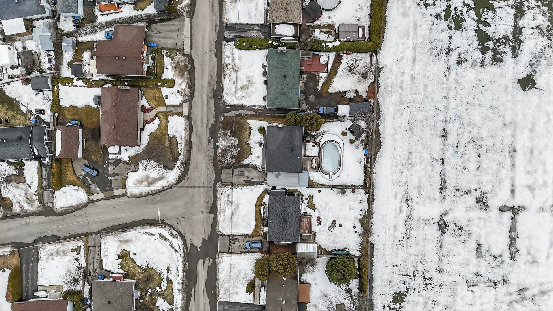 









580


6e Avenue

,
Saint-Jérôme,




QC
J7Z5H9

