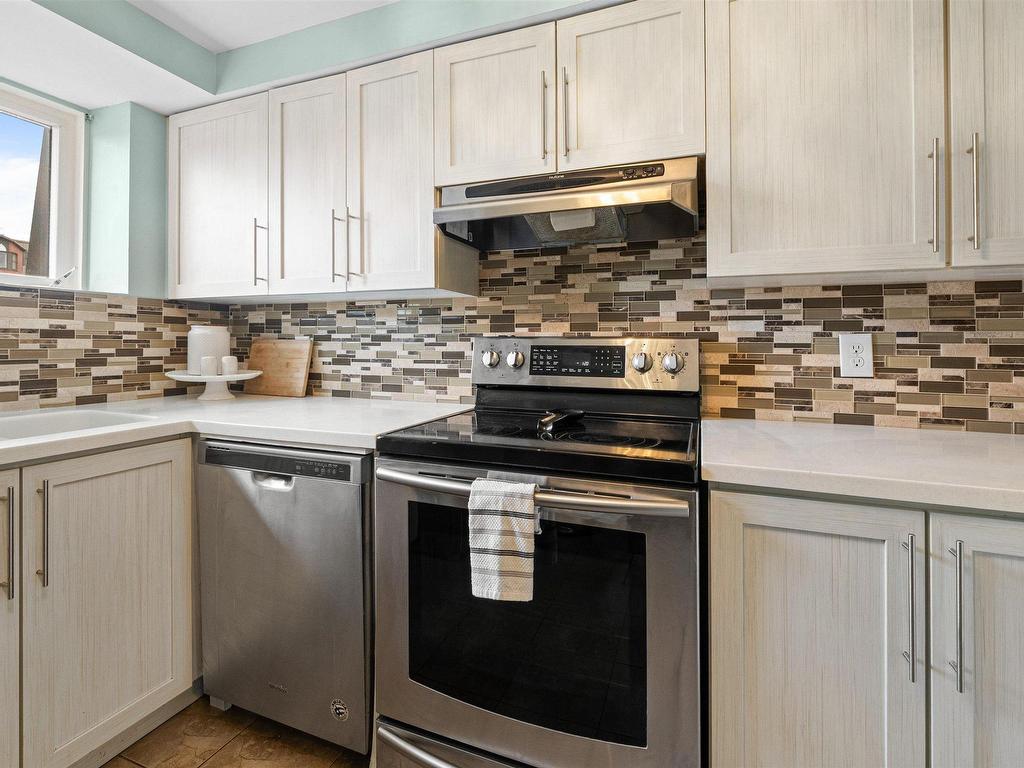 












507 61 Nelsons Landing

,
Bedford,




NS
B4A 3X3


