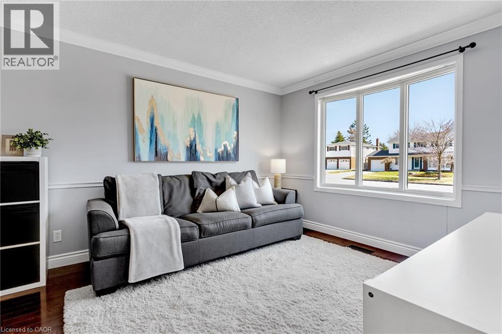 












86 MCGARRY Drive

,
Kitchener,




Ontario
N2N1A4

