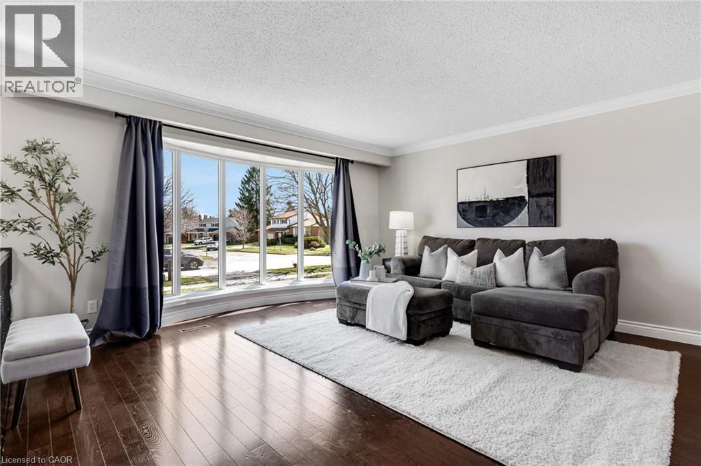












86 MCGARRY Drive

,
Kitchener,




Ontario
N2N1A4

