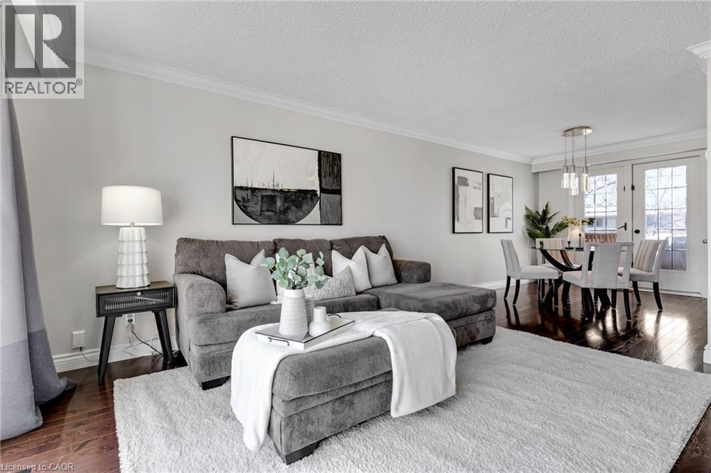 












86 MCGARRY Drive

,
Kitchener,




Ontario
N2N1A4


