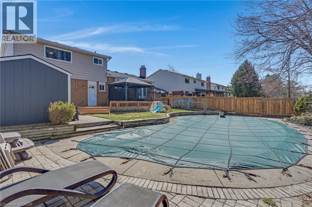 












86 MCGARRY Drive

,
Kitchener,




Ontario
N2N1A4

