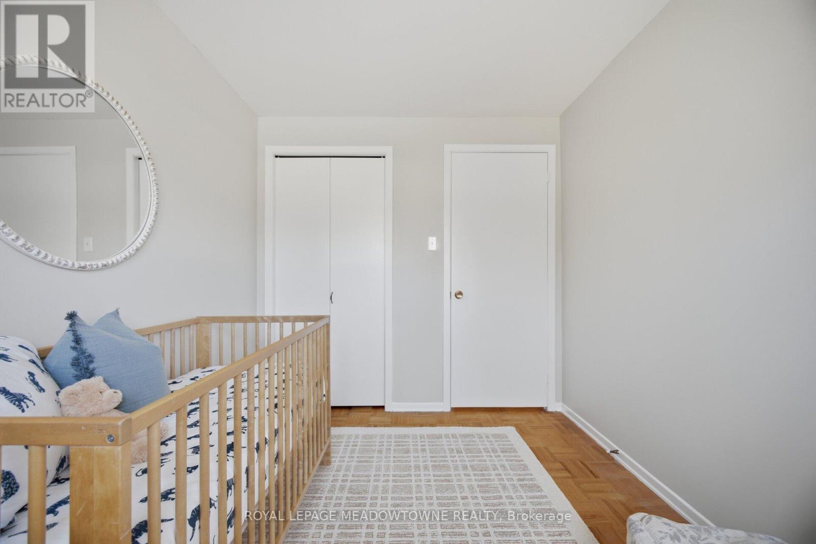 












523 TRAFALGAR COURT

,
Milton,




Ontario
L9T3A8

