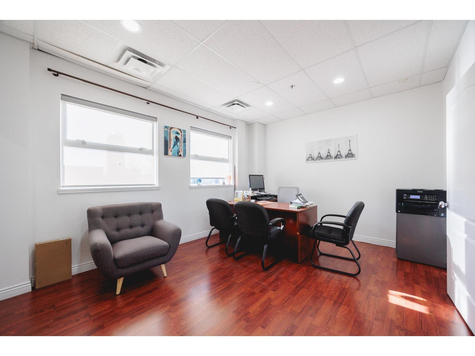 












301 8268 120 STREET

,
Surrey,




British Columbia
V3W3N4

