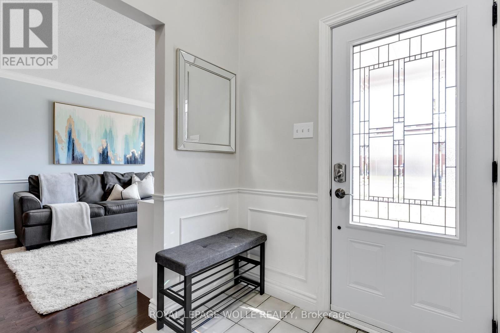 












86 MCGARRY DRIVE

,
Kitchener,




Ontario
N2N1A4

