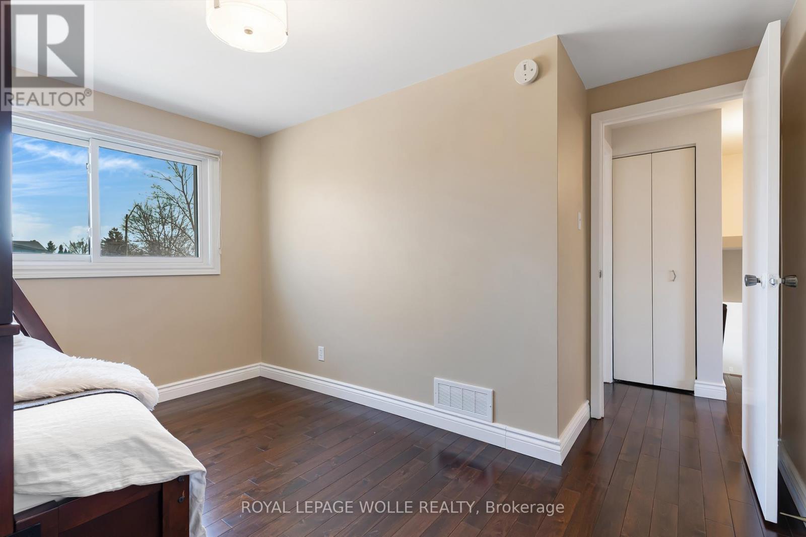 












86 MCGARRY DRIVE

,
Kitchener,




Ontario
N2N1A4

