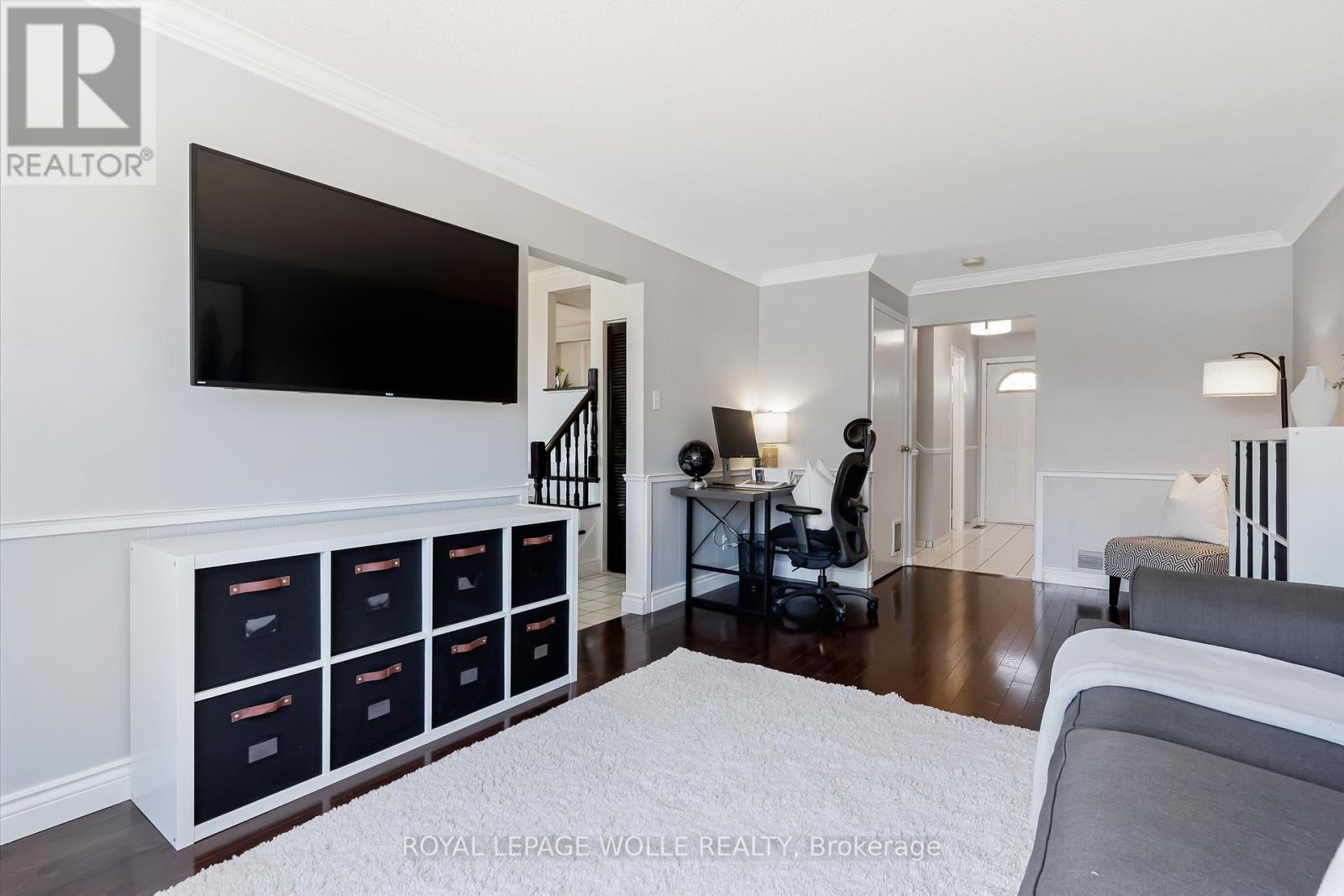 












86 MCGARRY DRIVE

,
Kitchener,




Ontario
N2N1A4

