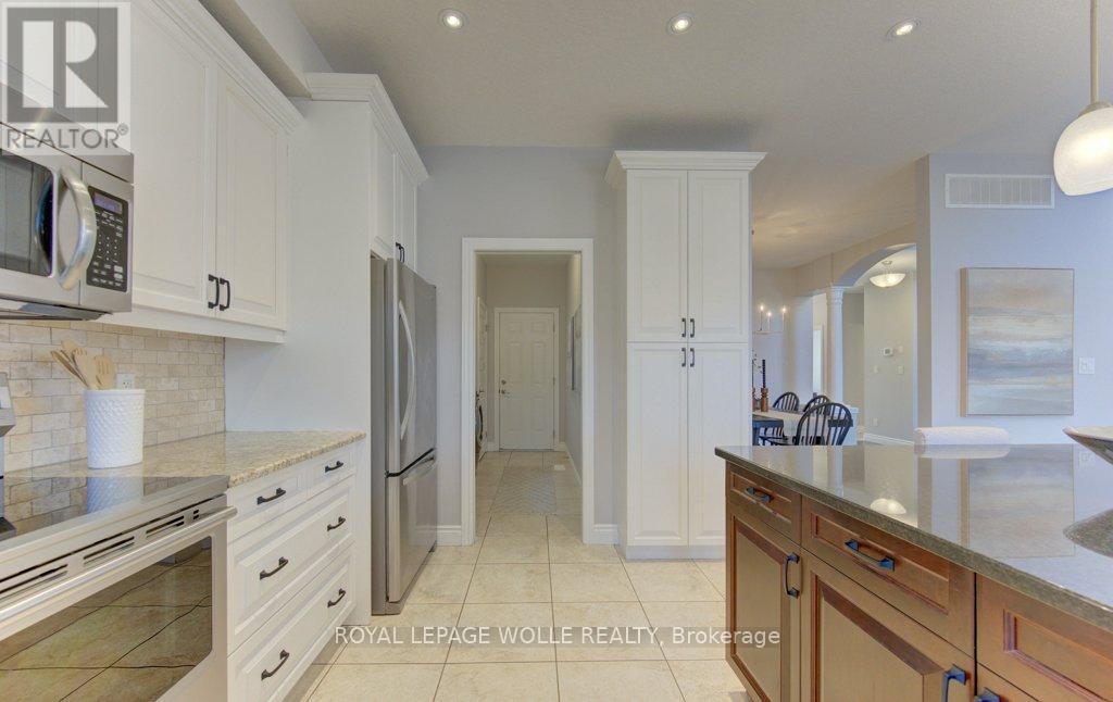 












414 ZELLER DRIVE

,
Waterloo,




Ontario
N2A0C7

