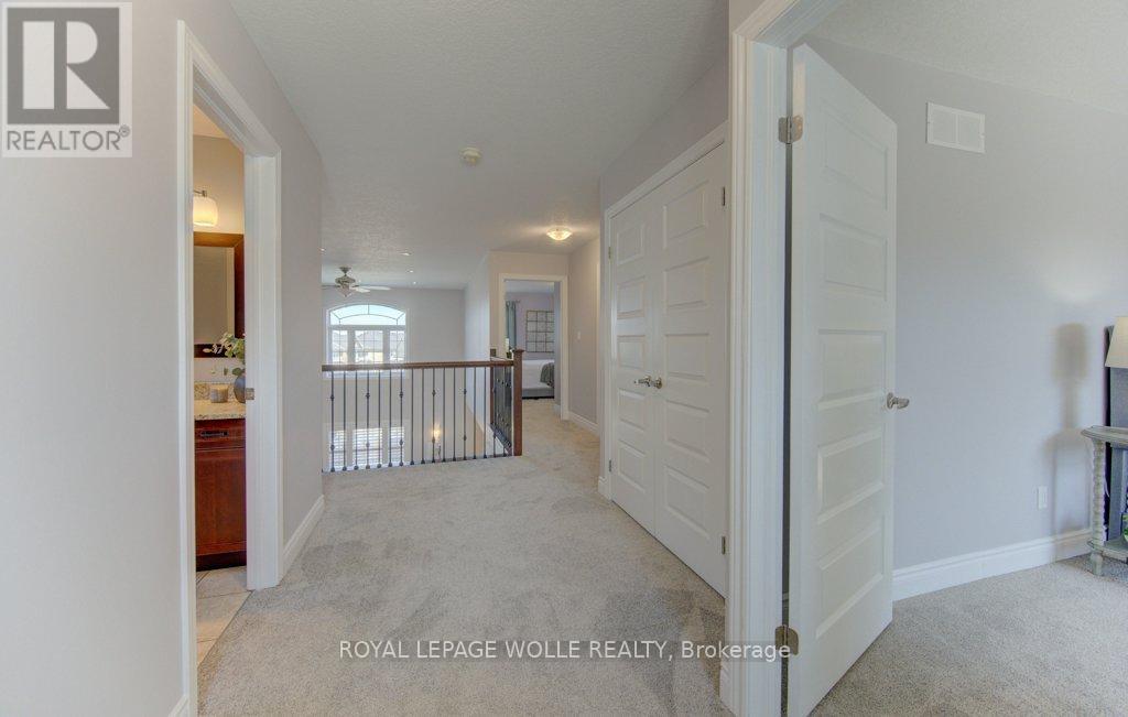 












414 ZELLER DRIVE

,
Waterloo,




Ontario
N2A0C7

