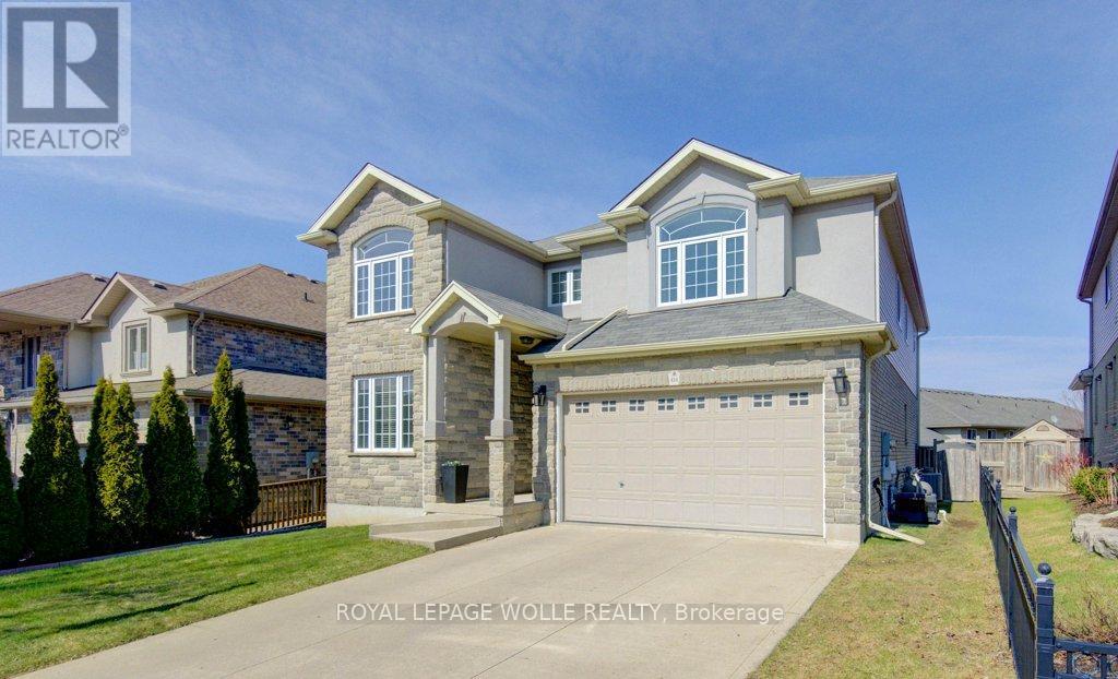 












414 ZELLER DRIVE

,
Waterloo,




Ontario
N2A0C7

