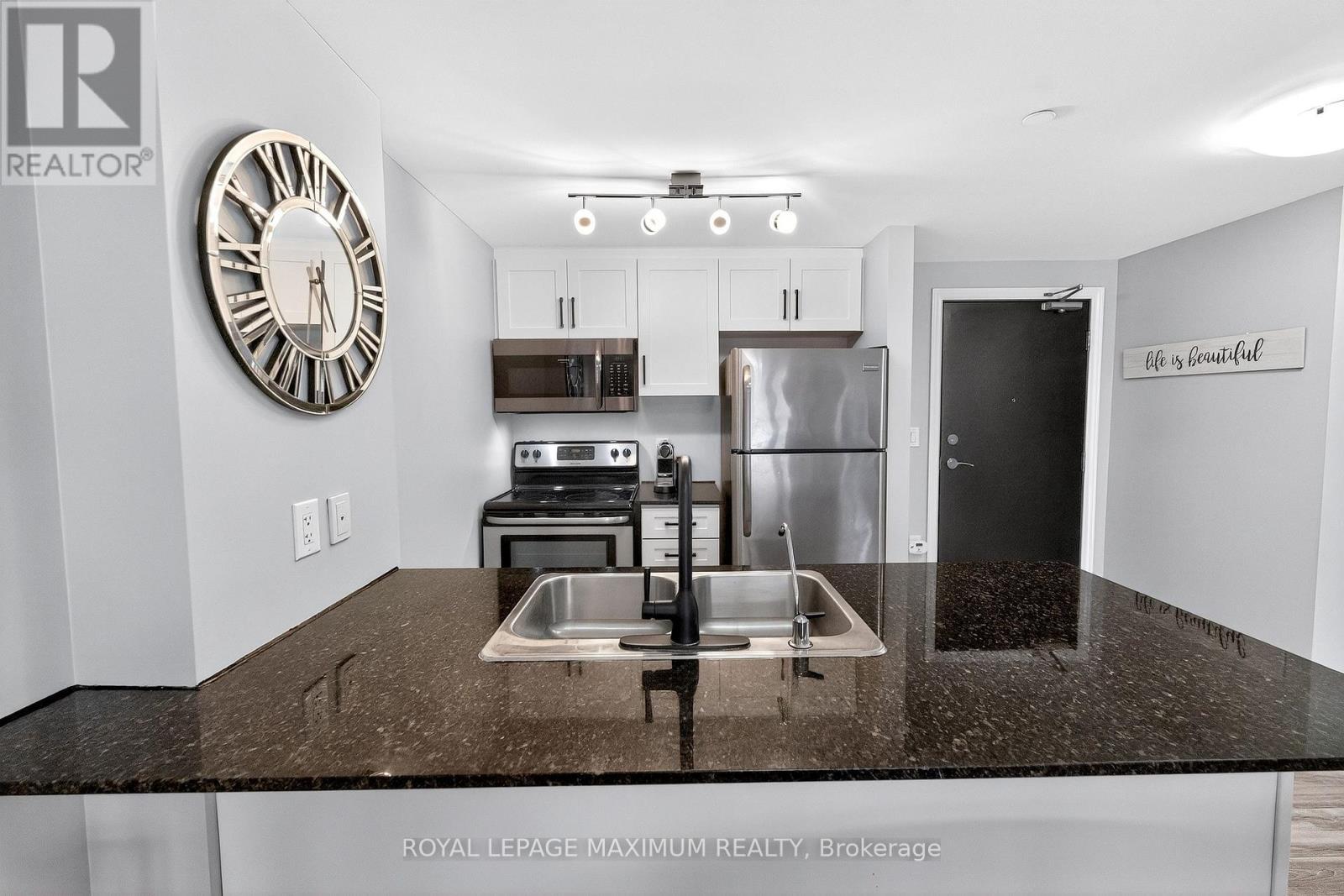 












209 - 149 CHURCH STREET

,
King,




Ontario
L0G1T0

