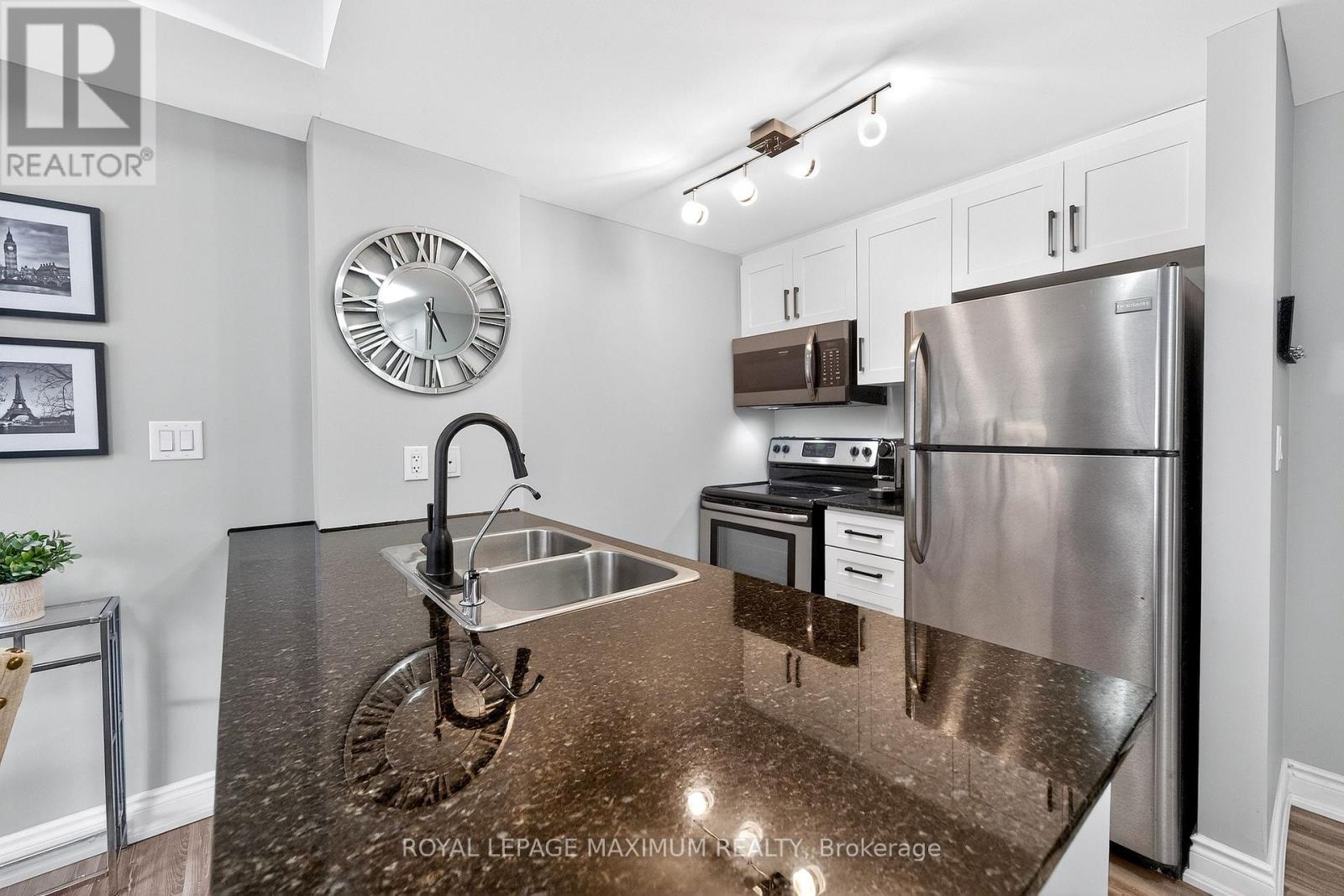 












209 - 149 CHURCH STREET

,
King,




Ontario
L0G1T0

