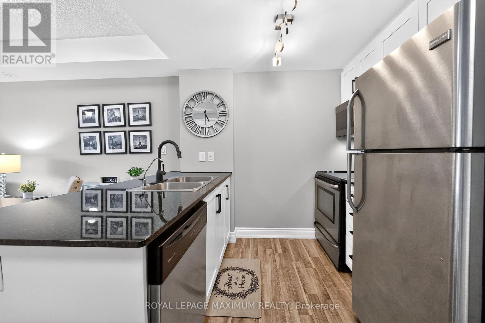 












209 - 149 CHURCH STREET

,
King,




Ontario
L0G1T0

