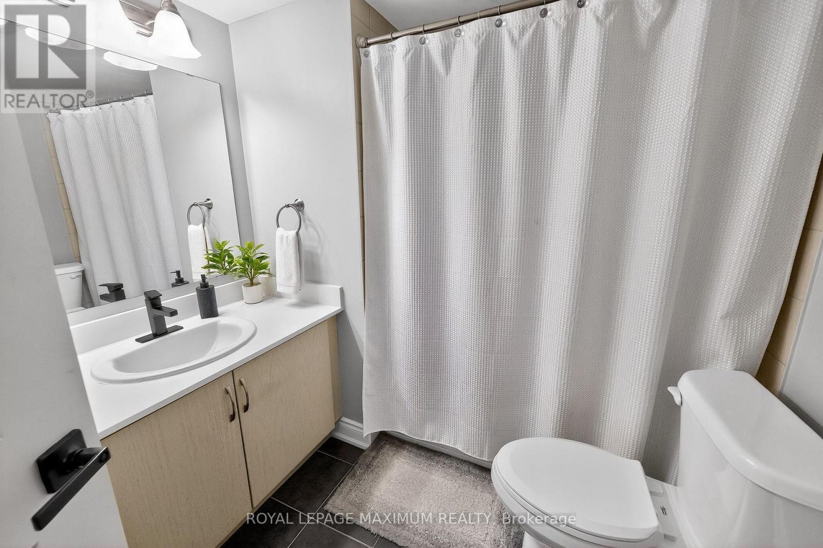 












209 - 149 CHURCH STREET

,
King,




Ontario
L0G1T0

