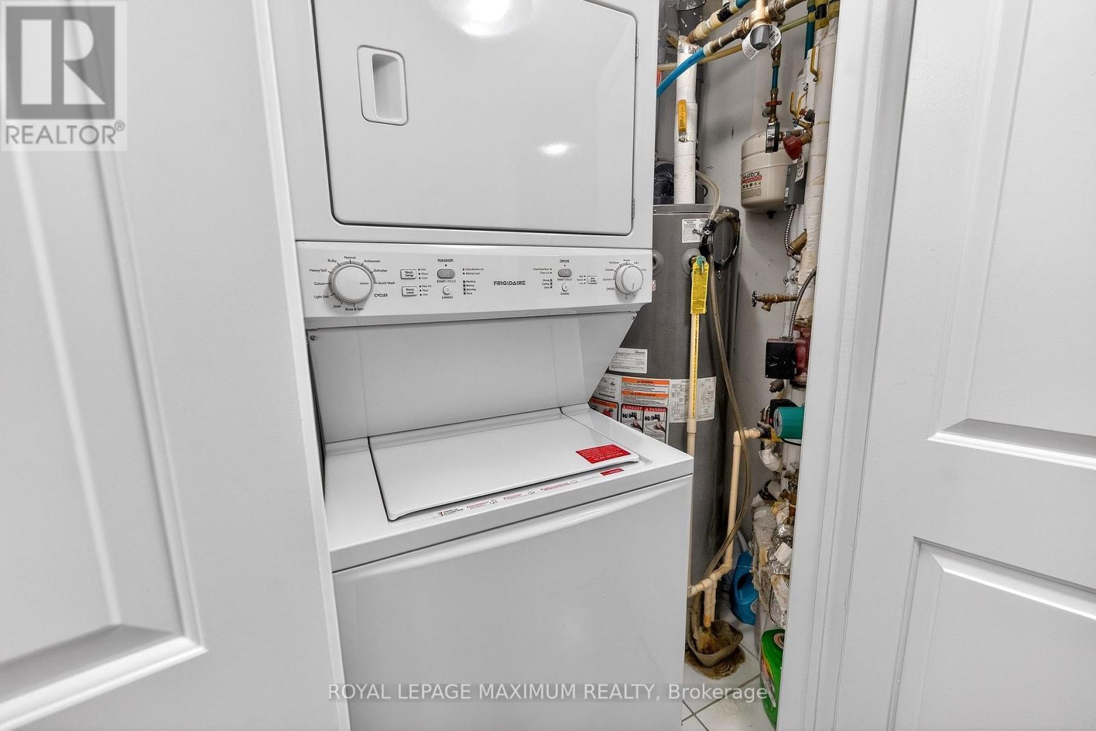 












209 - 149 CHURCH STREET

,
King,




Ontario
L0G1T0

