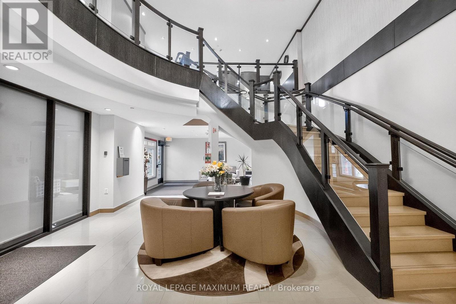 












209 - 149 CHURCH STREET

,
King,




Ontario
L0G1T0

