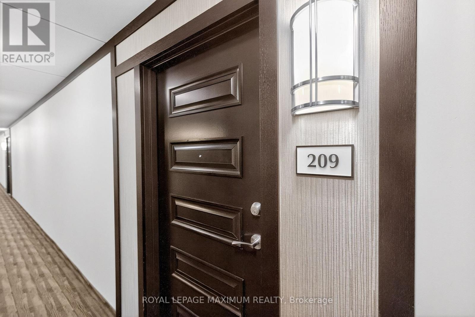 












209 - 149 CHURCH STREET

,
King,




Ontario
L0G1T0

