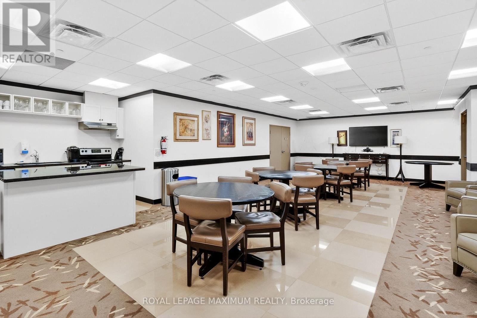 












209 - 149 CHURCH STREET

,
King,




Ontario
L0G1T0

