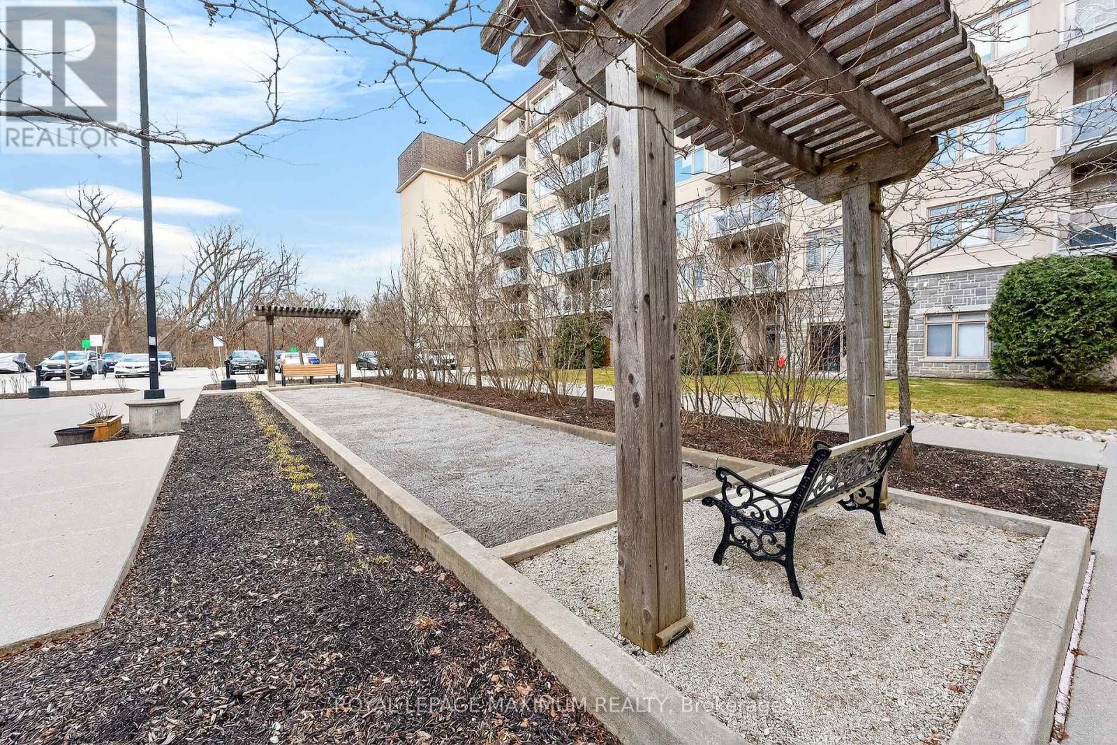












209 - 149 CHURCH STREET

,
King,




Ontario
L0G1T0

