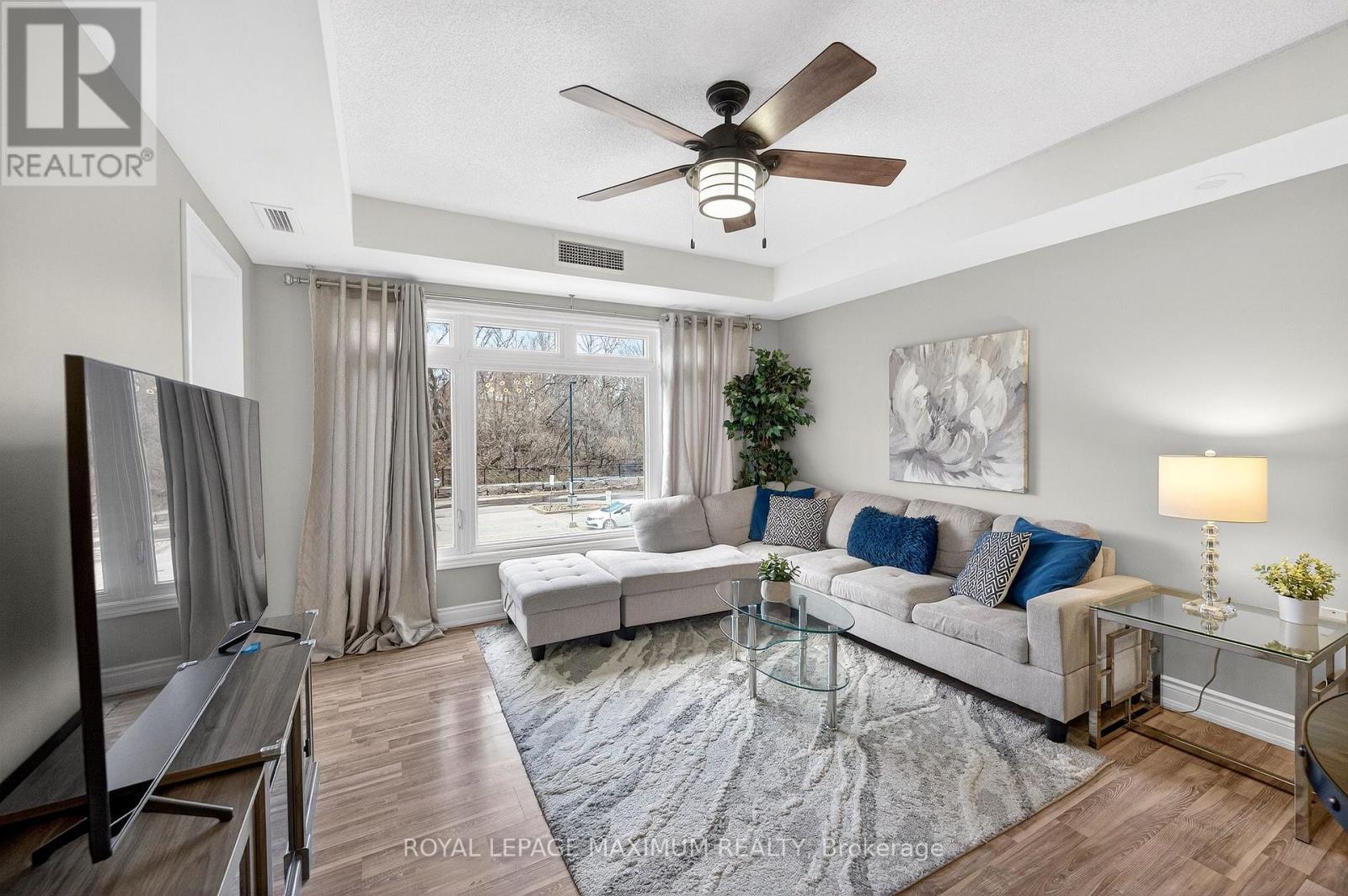 












209 - 149 CHURCH STREET

,
King,




Ontario
L0G1T0


