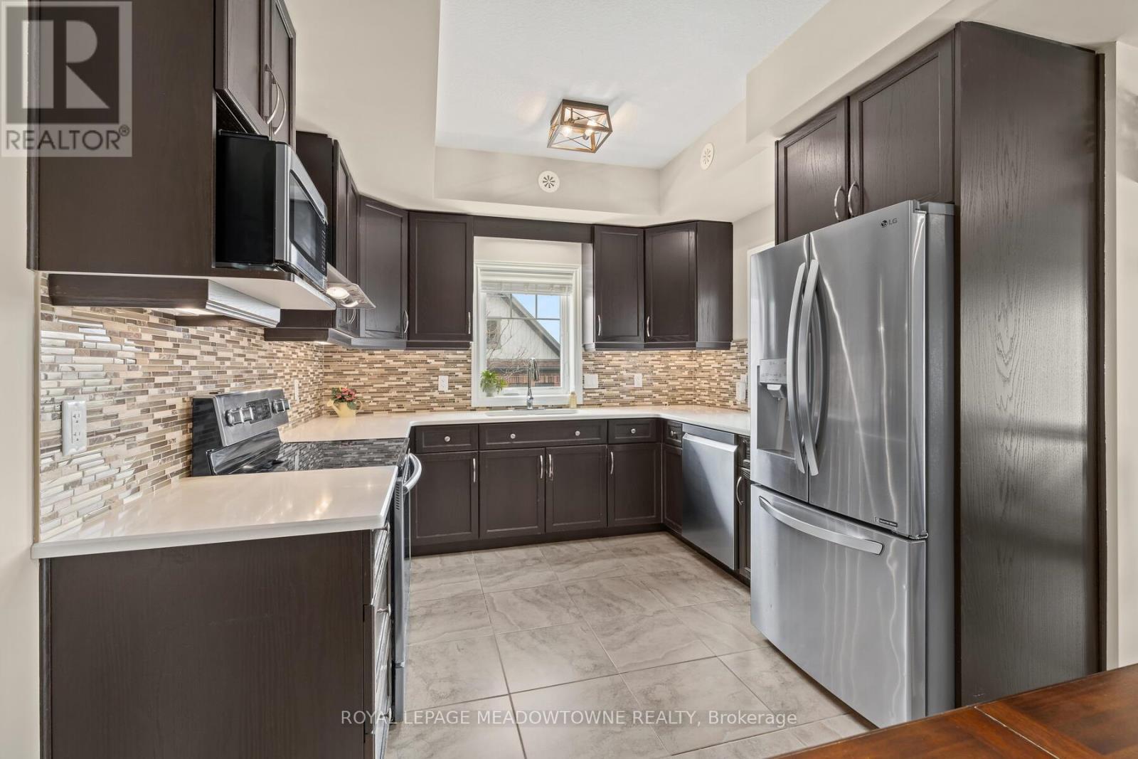 












20 - 39 KAY CRESCENT

,
Guelph,




Ontario
N1L0N5


