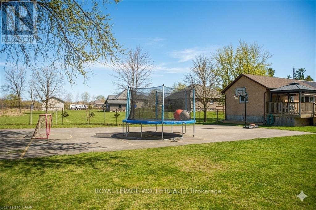 












333 6TH CONCESSION ROAD

,
Brant,




Ontario
N0E1B0

