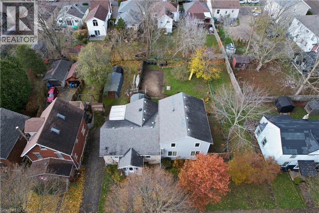 












69 NOTTINGHAM Street

,
Guelph,




Ontario
N1H3M9


