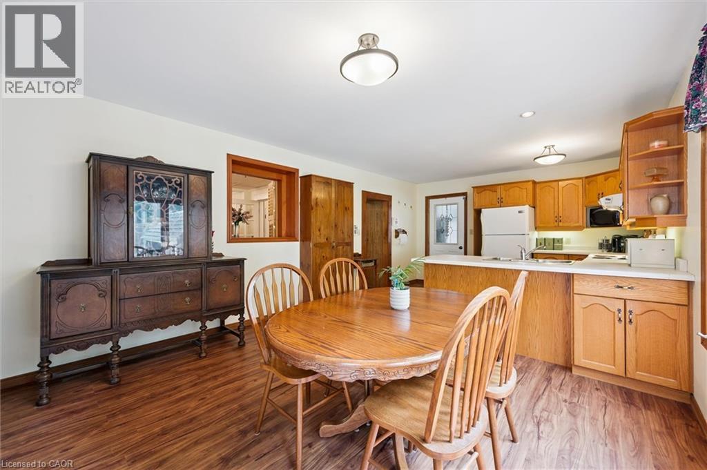 












69 NOTTINGHAM Street

,
Guelph,




Ontario
N1H3M9

