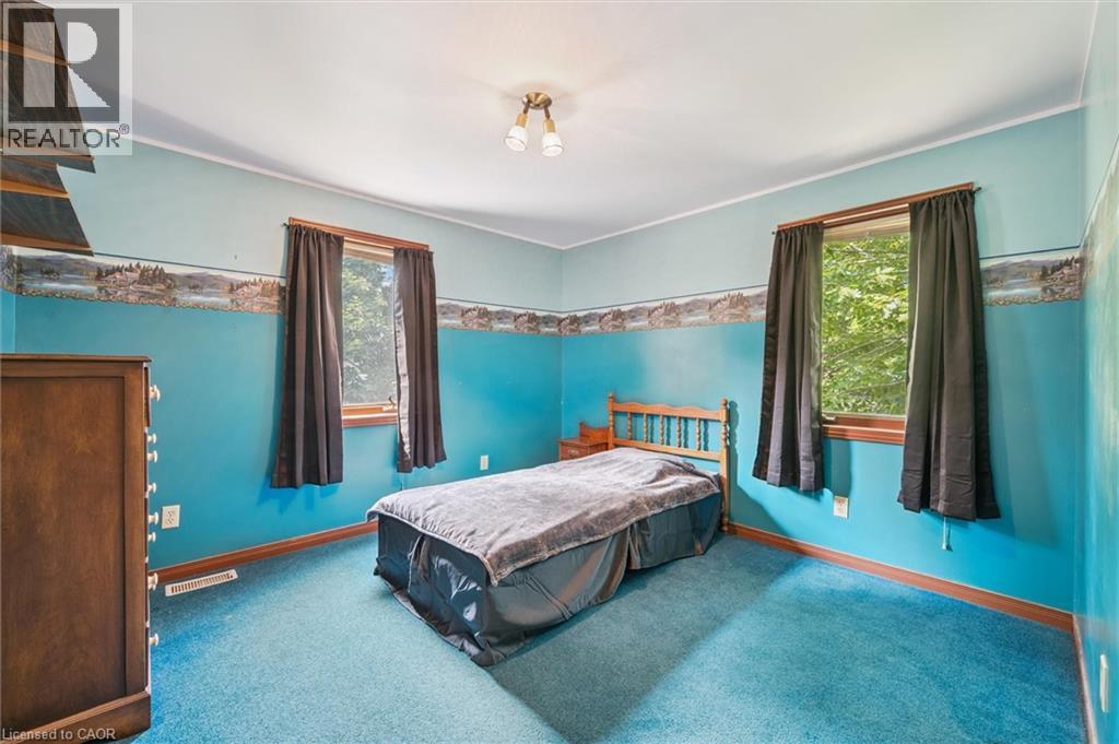












69 NOTTINGHAM Street

,
Guelph,




Ontario
N1H3M9

