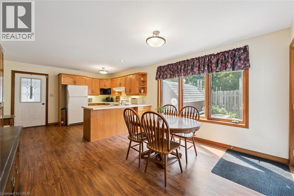 












69 NOTTINGHAM Street

,
Guelph,




Ontario
N1H3M9

