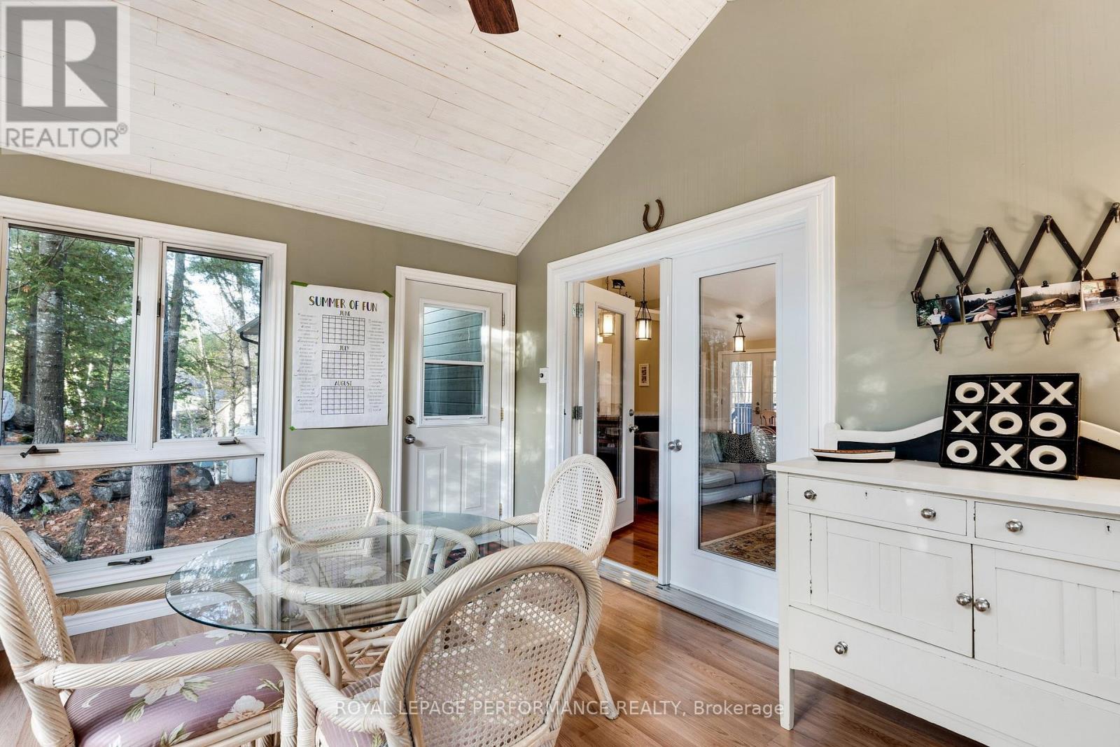 












1020 CARSON TRAIL ROAD

,
Frontenac (Frontenac North),




Ontario
K0H2R0

