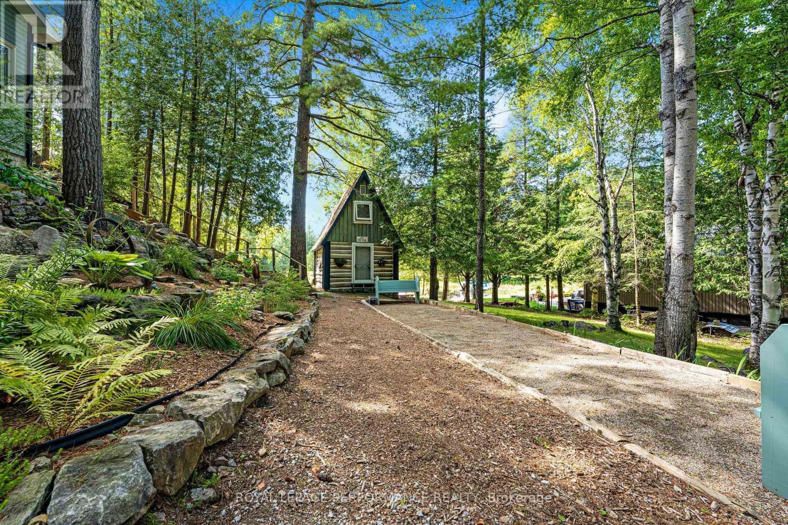 












1020 CARSON TRAIL ROAD

,
Frontenac (Frontenac North),




Ontario
K0H2R0

